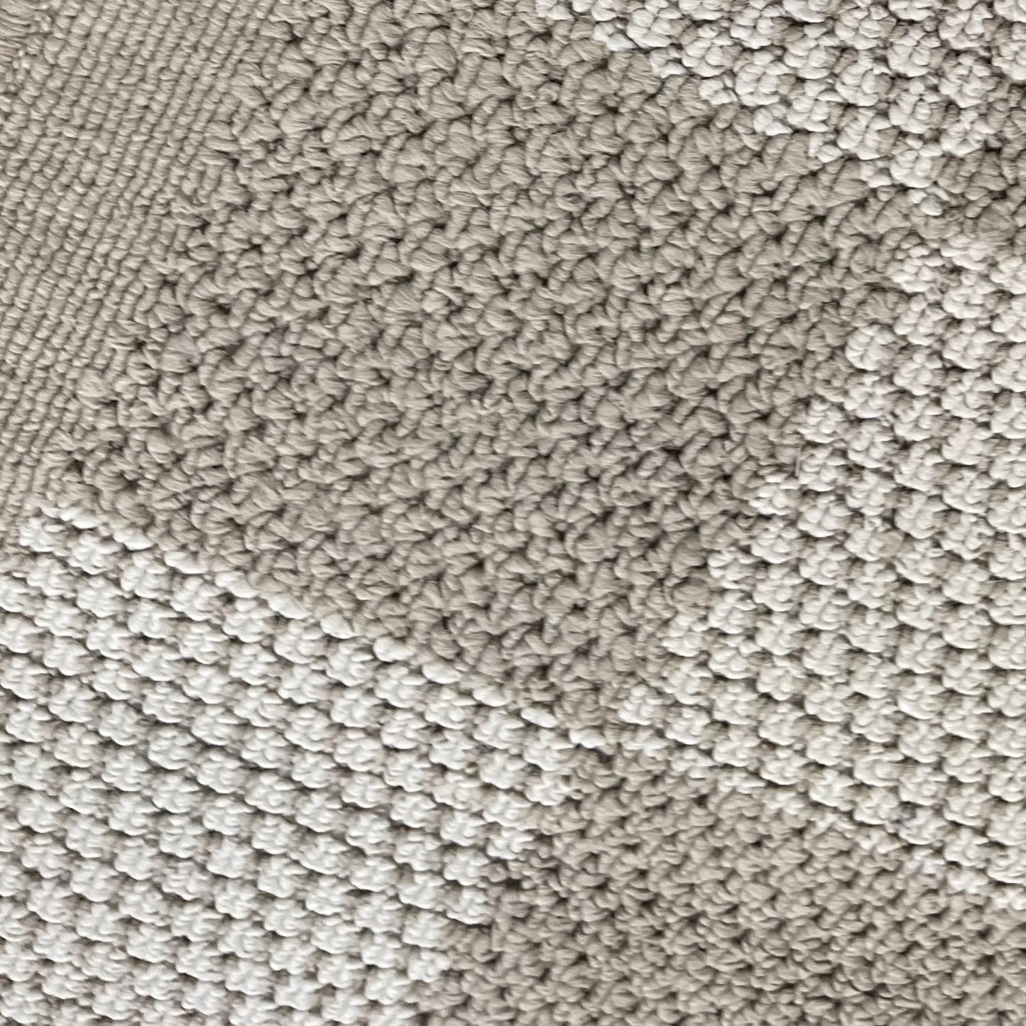 Egyptian Luxury Area Rug — Oriental Weavers (Delta Collection)