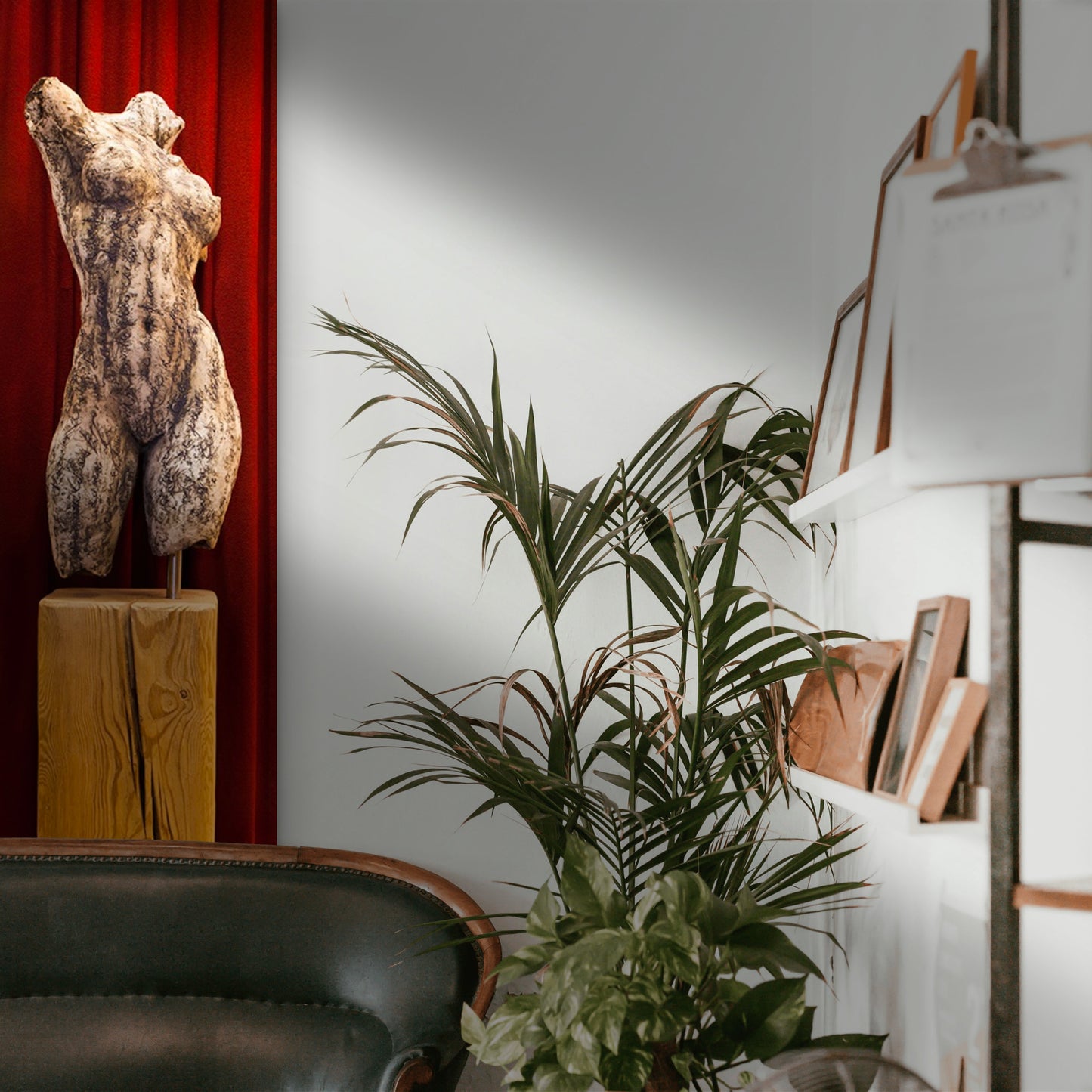 Feminine Torso “Origins Collection”